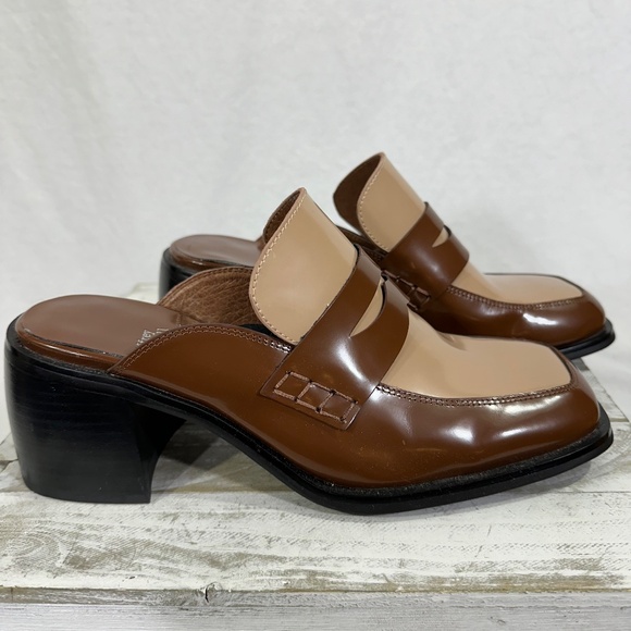 Jeffrey Campbell Patent Leather Slide on Loafers - Picture 4 of 6